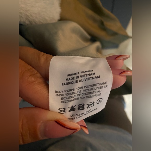 Nike Jordan Classics Trench 2.0 NWT - Picture 5 of 6